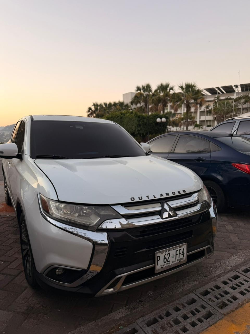 Hatchback Compacto